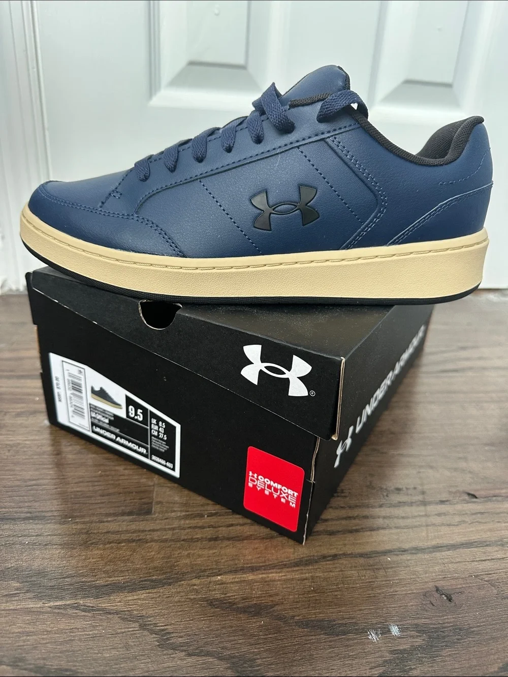 Under Armour Navy and Cream Low-Top Sneakers